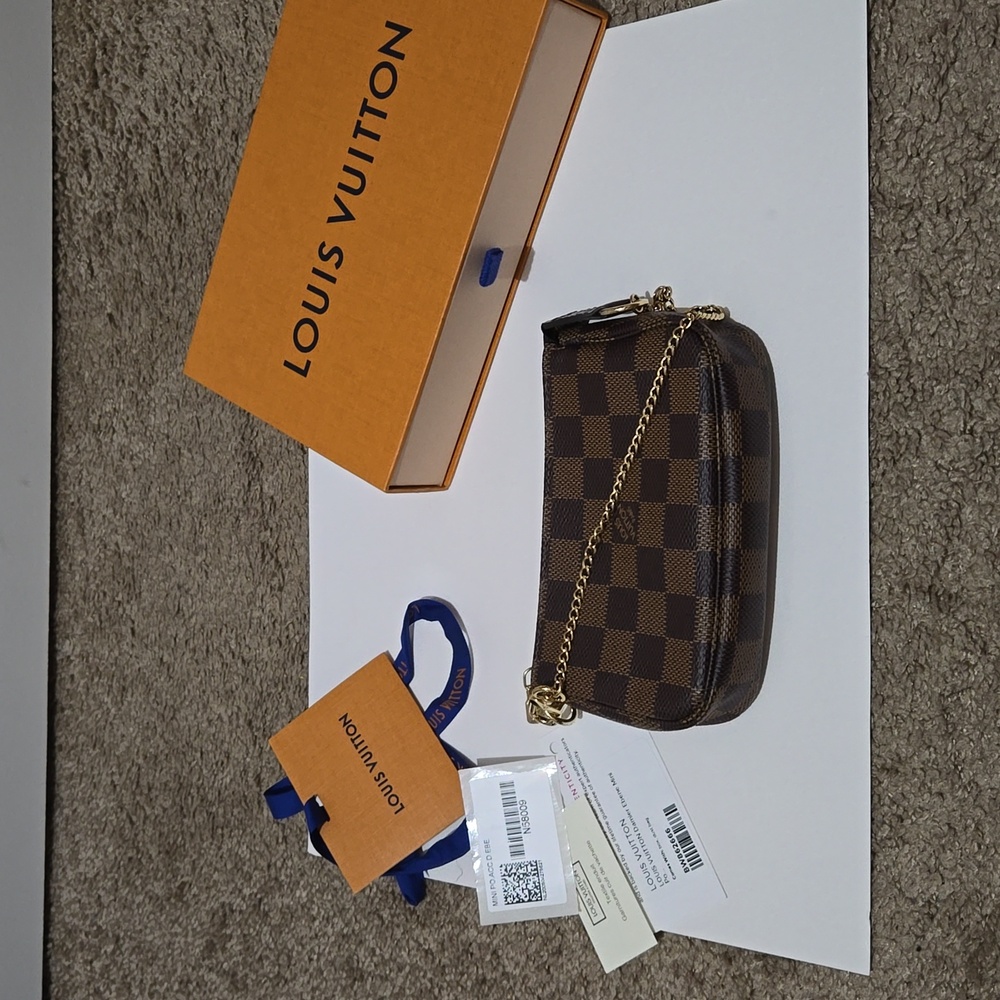 Louis Vuitton Mini Pochette Damier Ebene